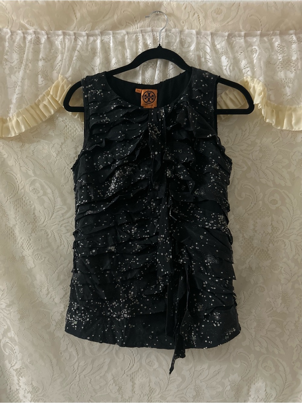 Tory Burch Black Ruffle Sleeveless silk Top size 4